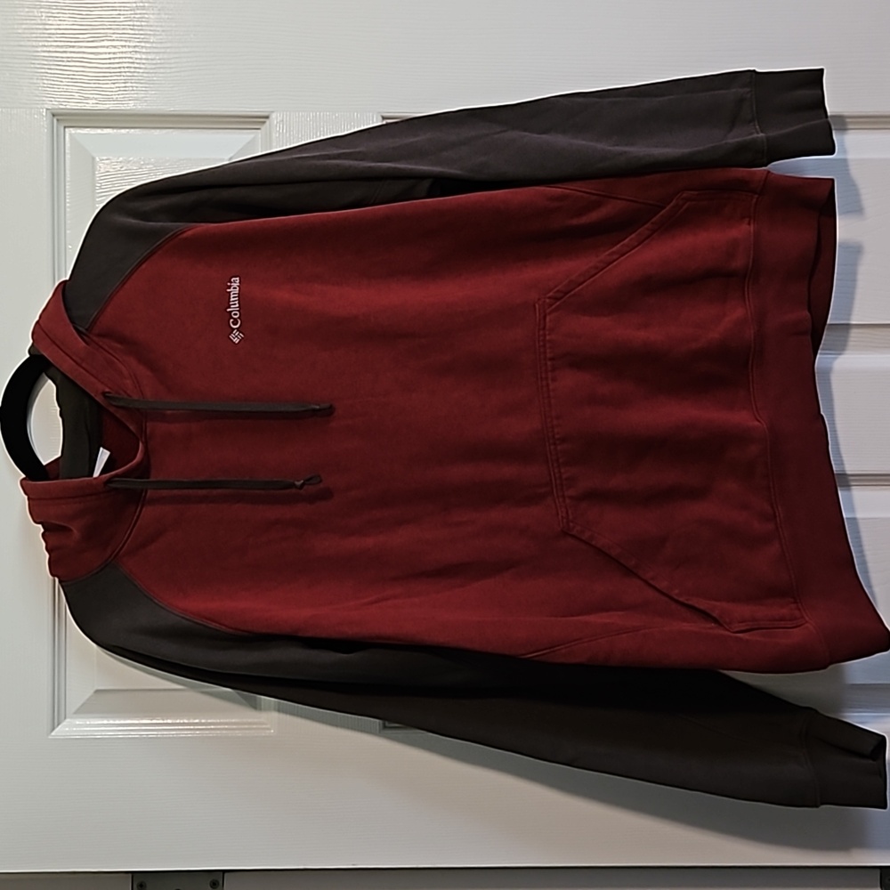 Columbia Hoodie